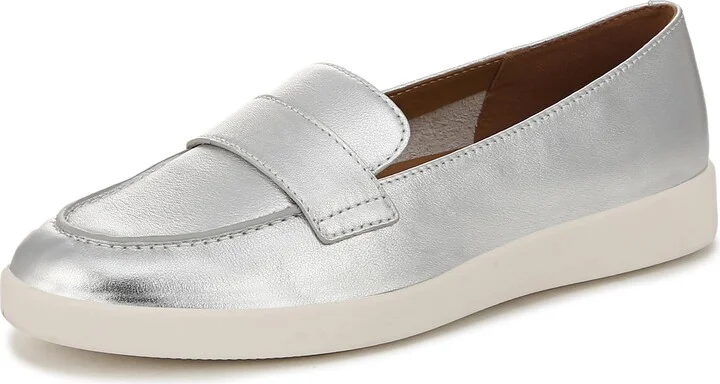 Naturalizer Womens Karis Loafer Flat Silver Leather 9 W