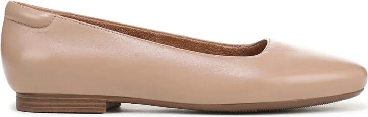 Naturalizer Women's Kelly-Ballet Square Toe Flats - Image 2