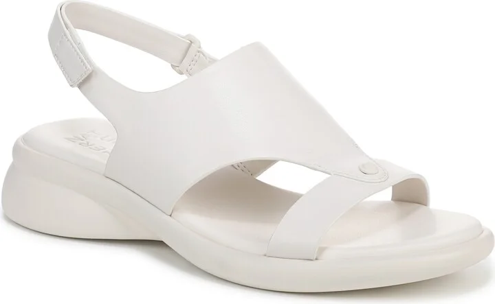 Naturalizer Women's Lillian Round Toe Slingback Sandals
