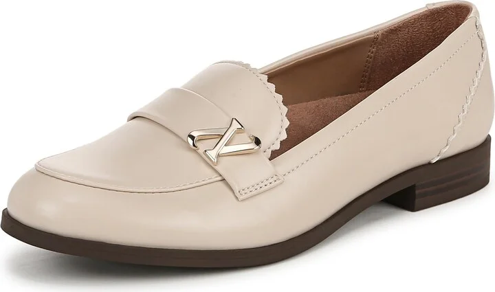 Naturalizer Womens Magna Slip On Loafers Porcelain White 7 W