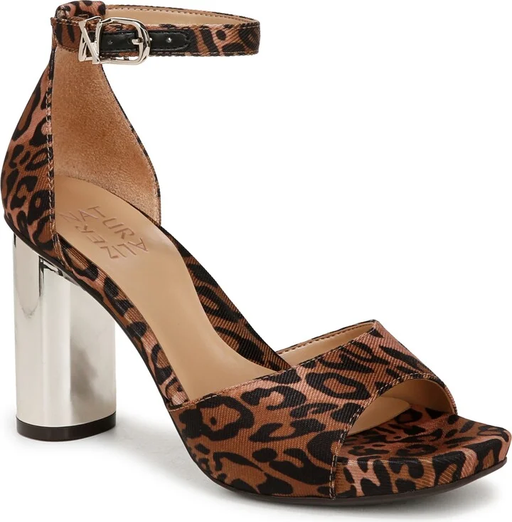 Naturalizer Women's Malia Block Heel Open Square Toe Platform Sandals