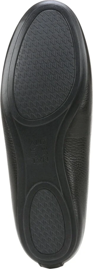 Naturalizer Women's Maxwell Round Toe Ballet Flats - Image 9