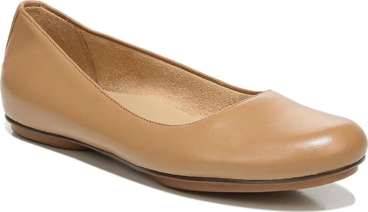 Naturalizer Womens Maxwell Round Toe Comfortable Classic Slip On Ballet Flats