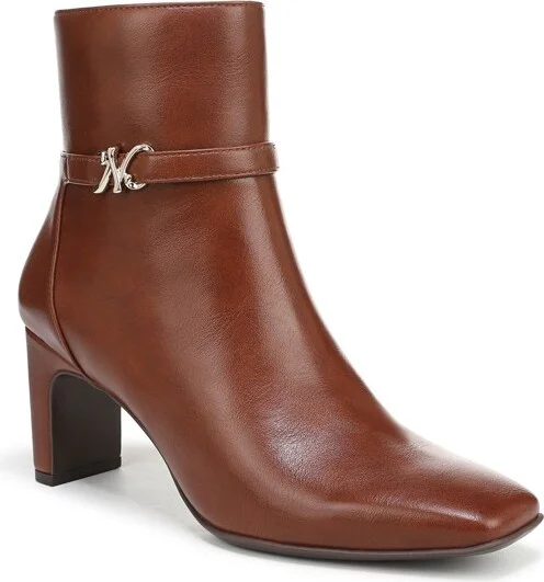 saddle