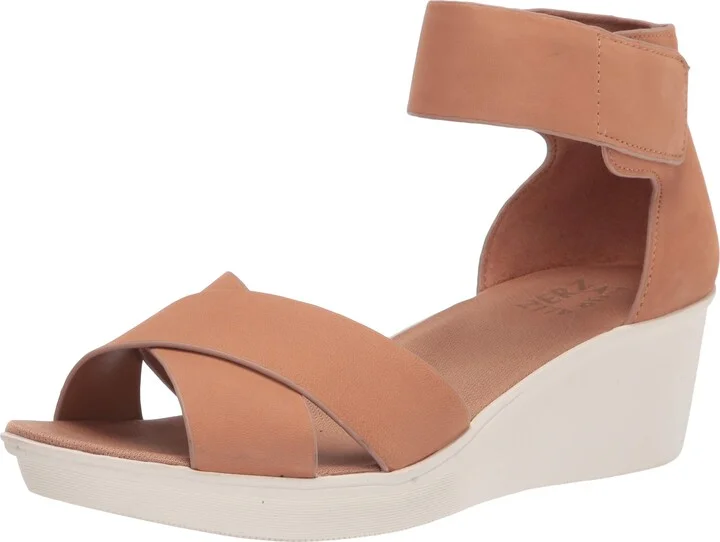 Naturalizer Womens Riviera Sandal Cookie Dough 8 M
