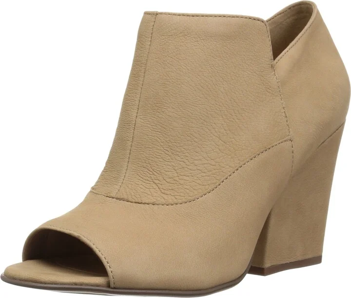 Naturalizer Women's Skylar Shoe