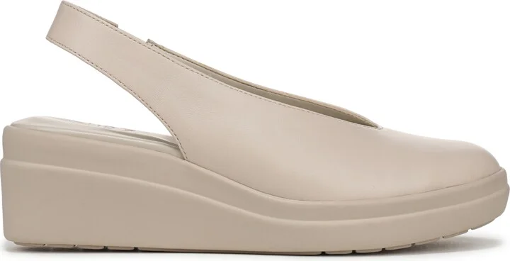 Naturalizer Women's Sutton Closed Almond Toe Slingback Wedges - Image 6