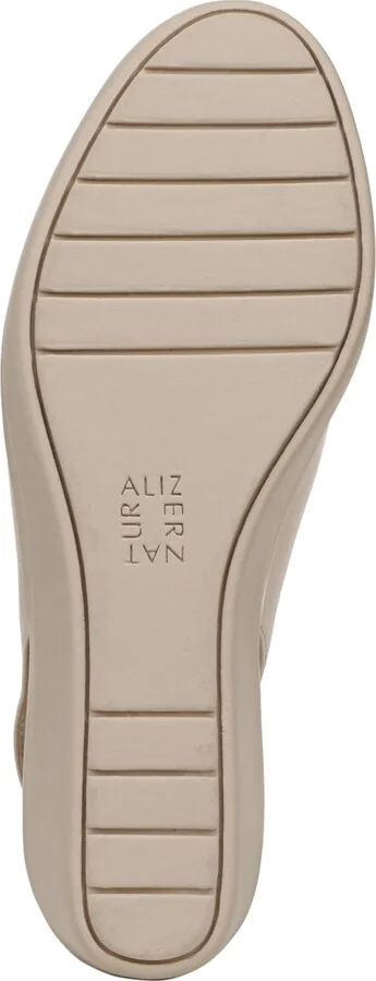Naturalizer Women's Sutton Closed Almond Toe Slingback Wedges - Image 9