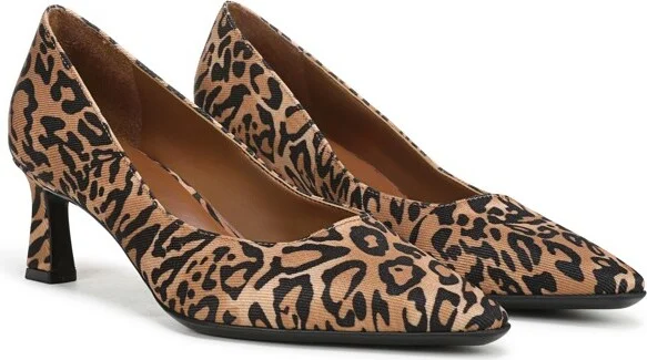 Naturalizer Women's Tylan Pump Leopard Print Fabric 11 W - Image 2