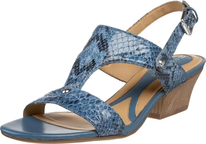 Naturalizer Womens Warner Square Toe Block Heel Pump