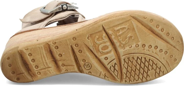 Naya Wedge Sandal - Image 6