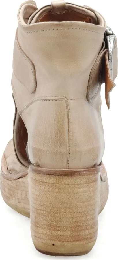 Naya Wedge Sandal - Image 7