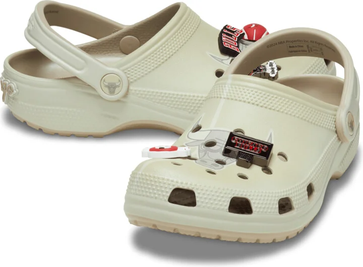 NBA Bulls Elevated Classic Clog - Image 2