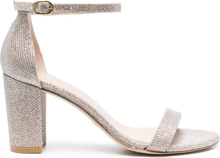 Nearlynud Sandals