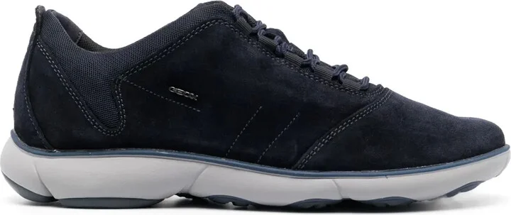 Nebula leather low-top sneakers