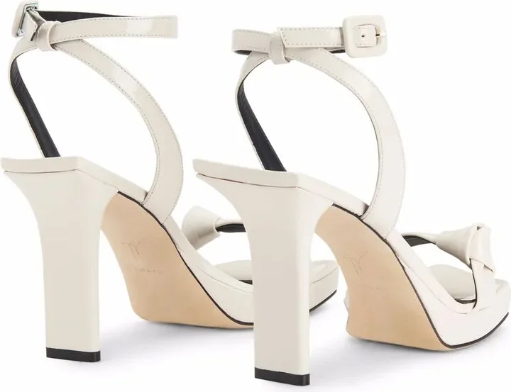 Nefertite knot-detail sandals - Image 3
