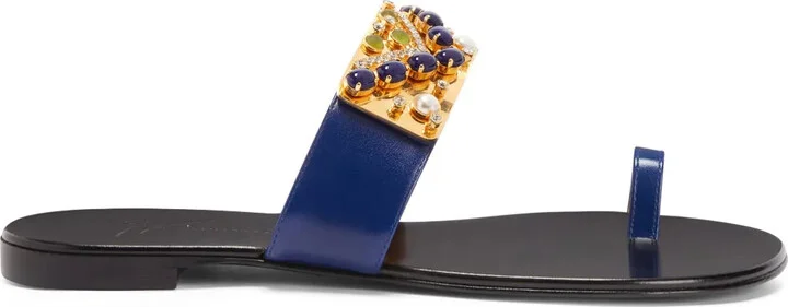 Nefertiti Flat sandals