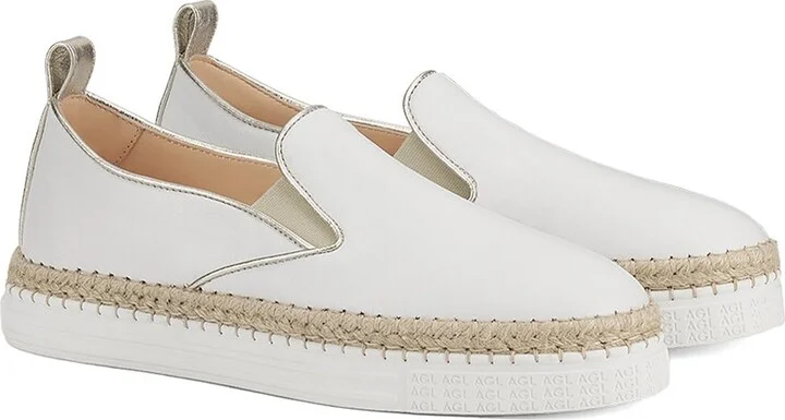 Neive Slip On Leather Sneaker