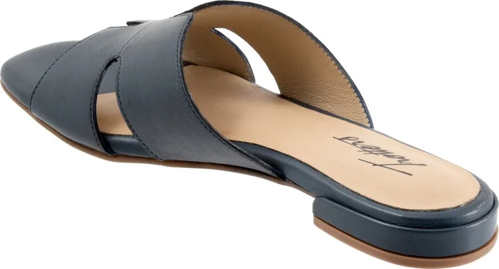 Nell Slide Sandal - Image 2