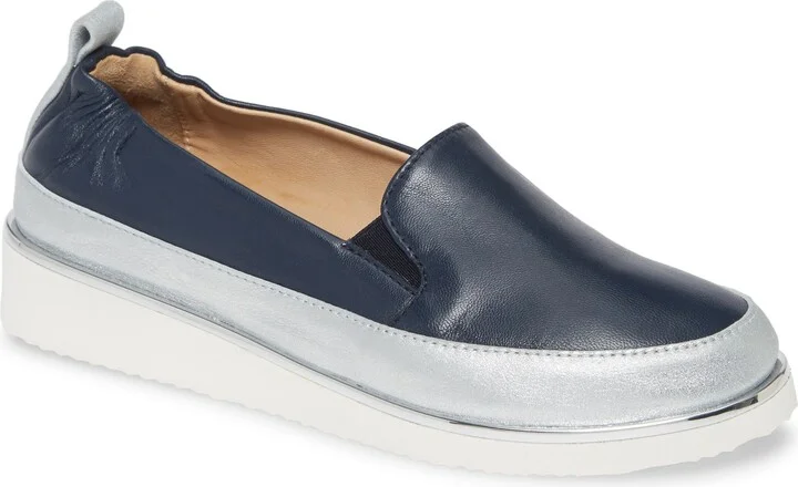 Navy/silve