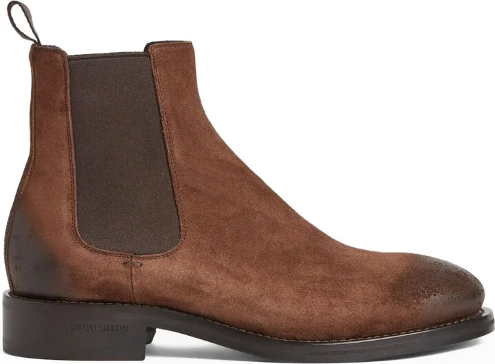 Neoclassic Chelsea boots
