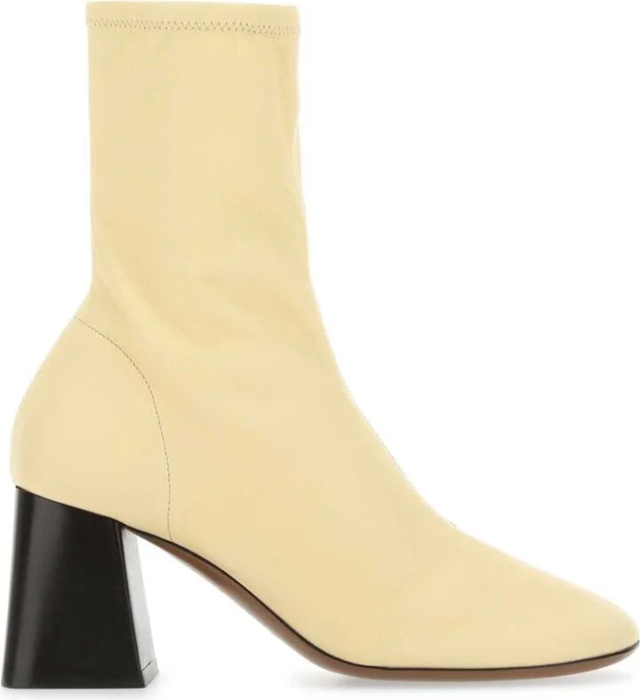 Neous Boots