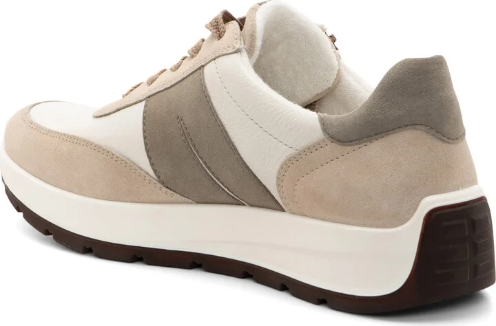 Nerine Sneaker - Image 2