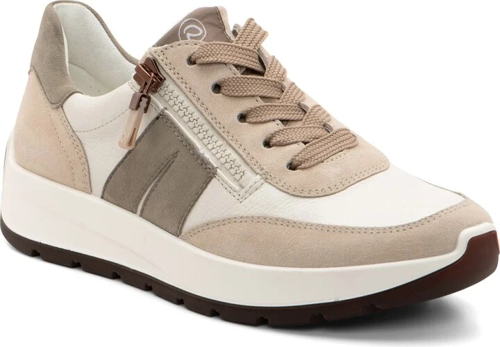 Nerine Sneaker