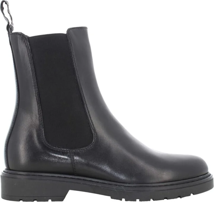 Nero Giardini Padua Shoes