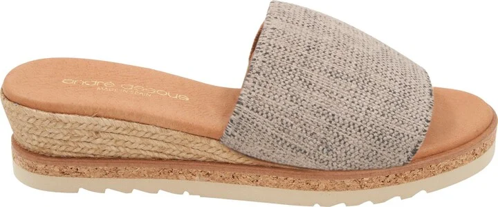 Nessie Platform Wedge Sandal - Image 10