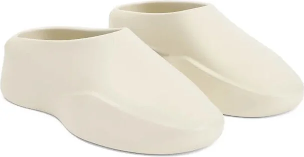 Neutral Slippers
