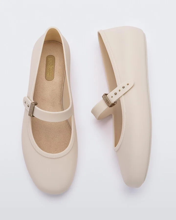 Neutrals / Brown Soft Ballerina Ballet Flat - Beige - Image 5