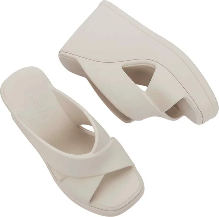 Neutrals Free Vibe Platform - Beige - Image 3