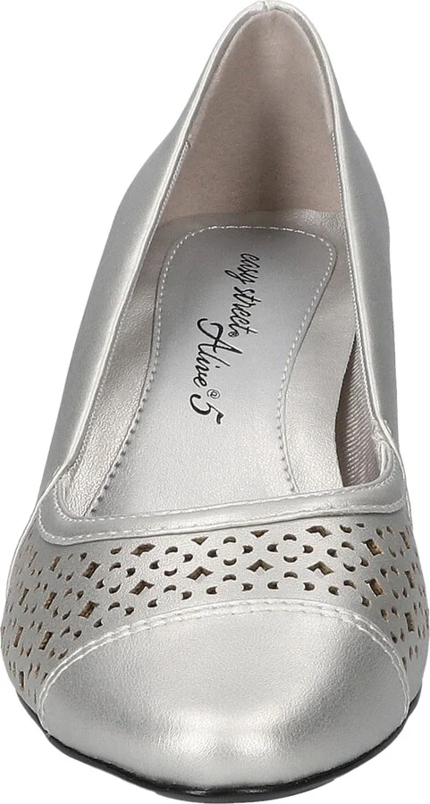 Neva Cap Toe Pump - Image 9