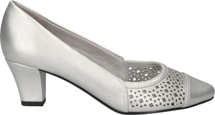 Neva Cap Toe Pump - Image 11