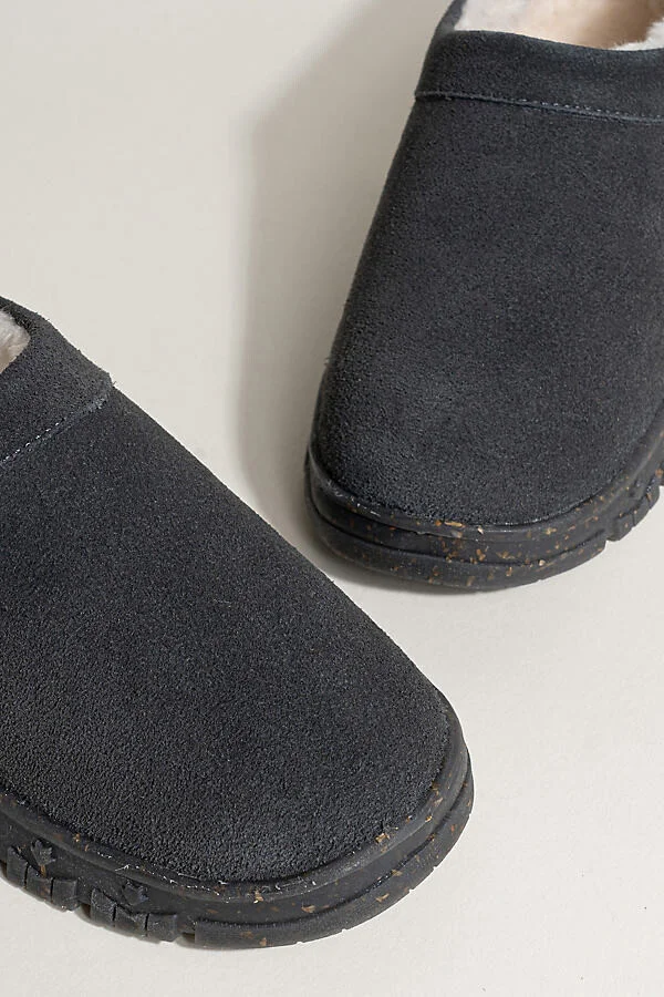 Neva Slides - Image 3