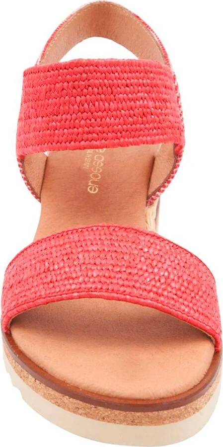 Neveah Featherweight Wedge Sandal - Image 11