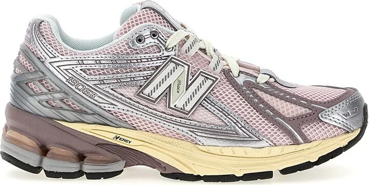 New Balance '1906-R' Sneakers