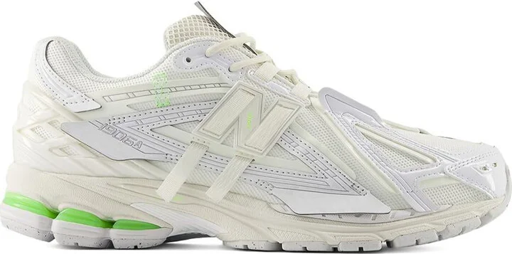 New Balance 1906 Sneakers