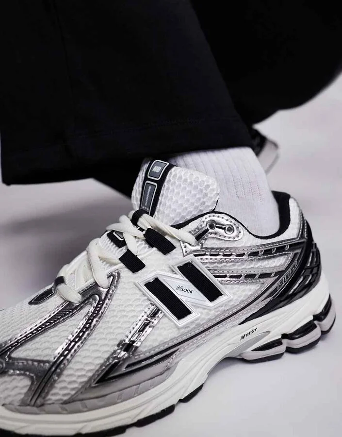 New Balance 1906 sneakers in white with black and silver details - Image 4