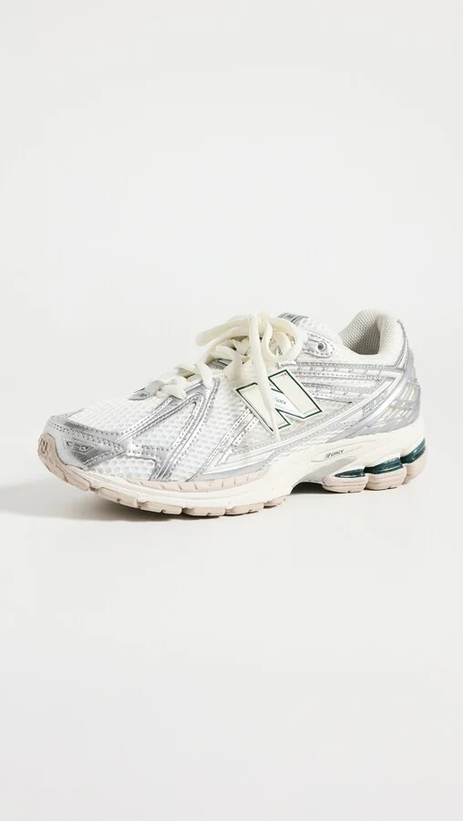 New Balance 1906 Unisex Sneakers - Image 3