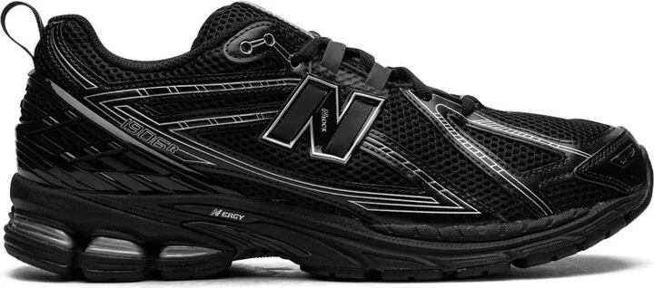 New Balance 1906R Sneakers