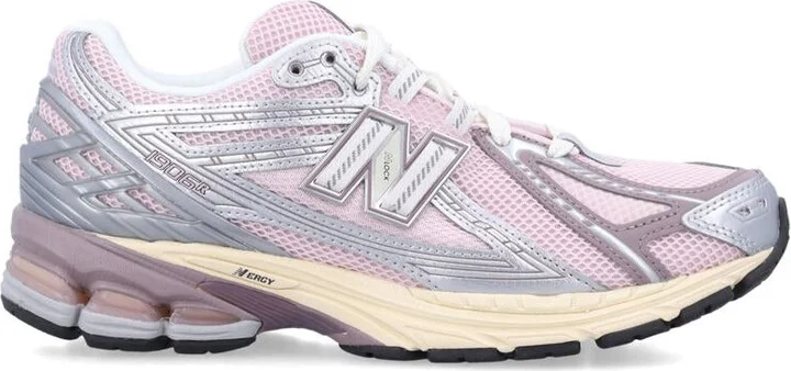 New Balance 1906R Sneakers