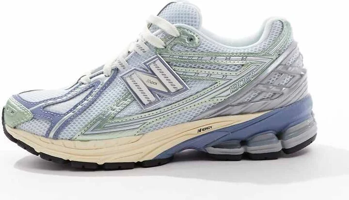 New Balance 1906R unisex sneakers in light blue - Image 2