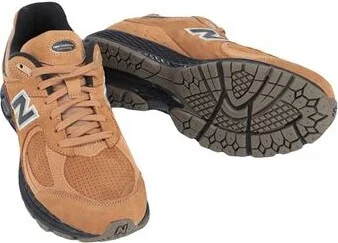 New Balance 2002 Man Sneakers - Image 2