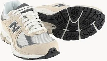 New Balance 2002 Man Sneakers - Image 2