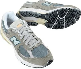 New Balance 2002 Man Sneakers - Image 2