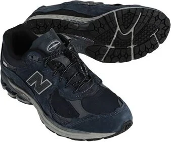 New Balance 2002 Man Sneakers - Image 2