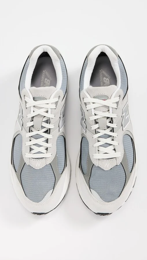 New Balance 2002 Sneakers - Image 2