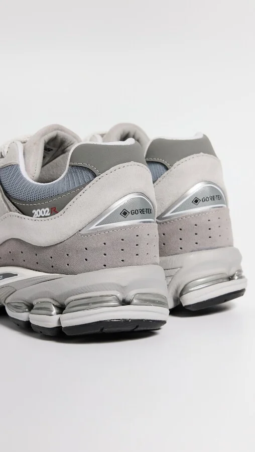New Balance 2002 Sneakers - Image 4